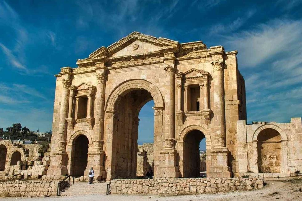 One of the most interesting Hadrian facts is that he desired Athens to be his empire's cultural center; therefore, he ordered the building of various temples throughout the city.
