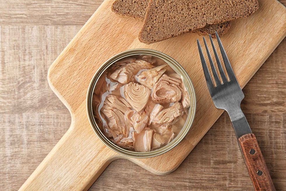 Open canned tuna and bread