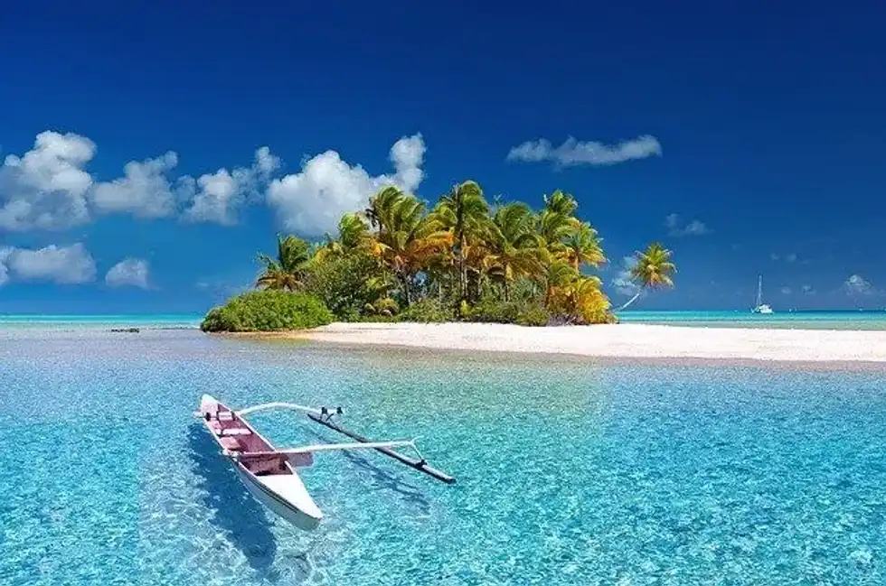 Pacific Ocean facts will help you understand more about this magnificent water body.
