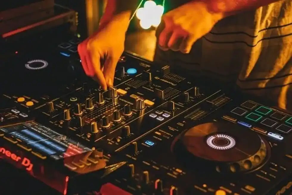 People who are interested in music should know about EDM Facts.