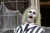25+ Best Beetlejuice Quotes From The 80s Classic | Kidadl