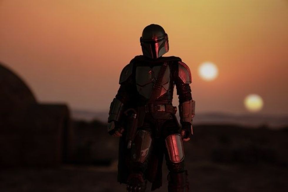 Popular 'Star Wars' last names draw inspiration from names like Boba Fett, Max Rebo, Kylo Ren, and Obi Wan Kenobi.