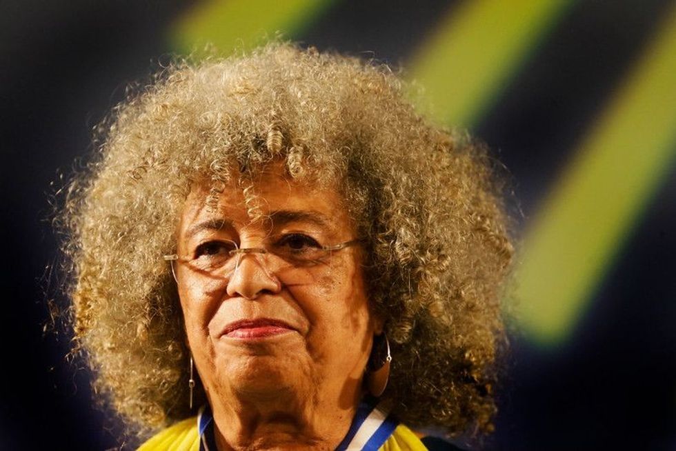 Angela Davis Birthday & Fun Facts 