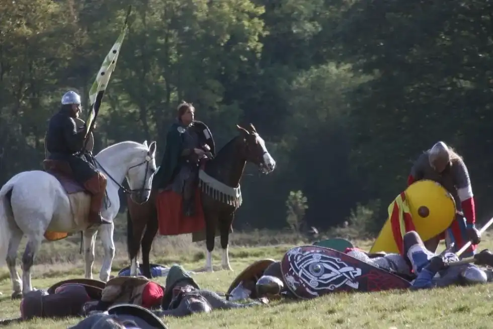 Read Battle of Hastings facts to know more about the Norman conquest and Anglo Saxon king.