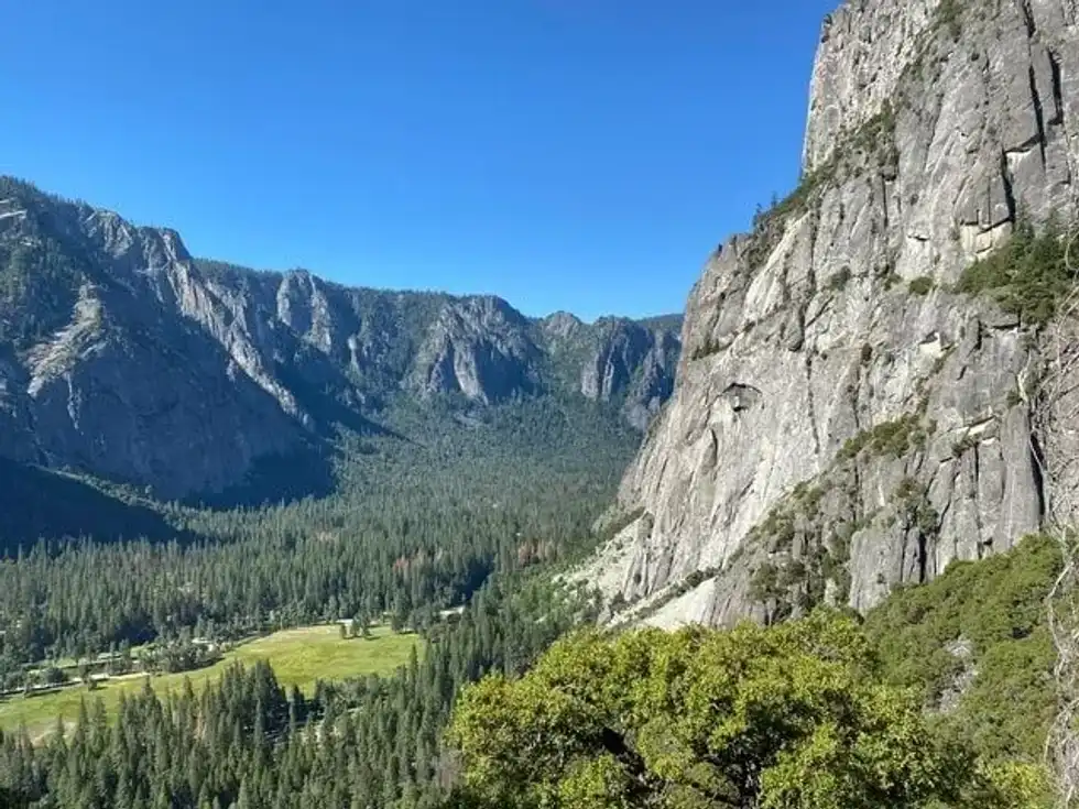 Read Ridge and Valley facts before visiting there.