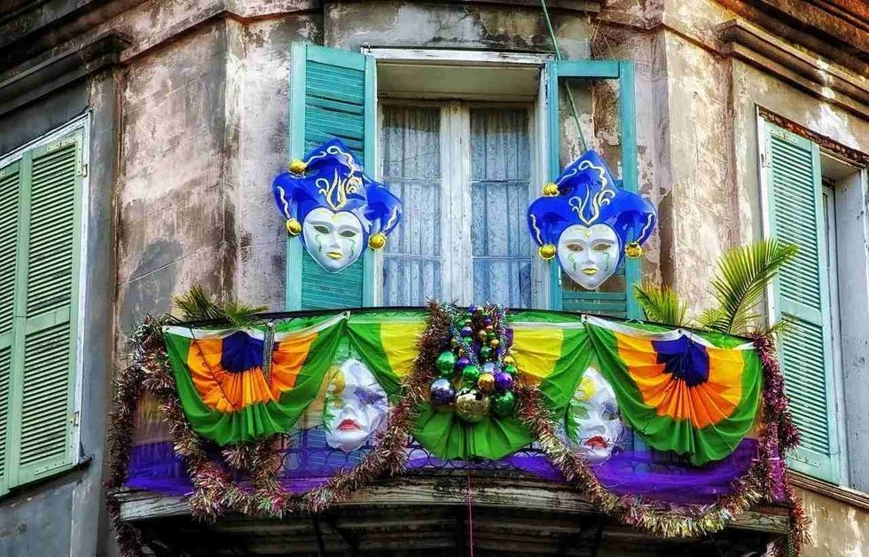 read the history of mardi gras