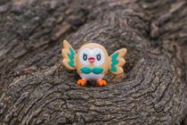 Rowlett Pokemon toy