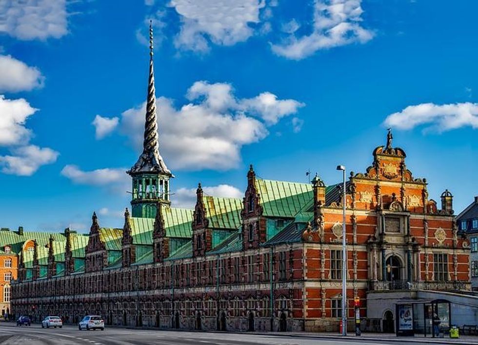 Setting up a business in Denmark is quicker and inexpensive, suggests Denmark economy facts!