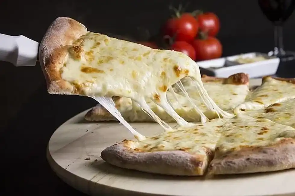 Some mozzarella nutrition facts help to balance proper calories.