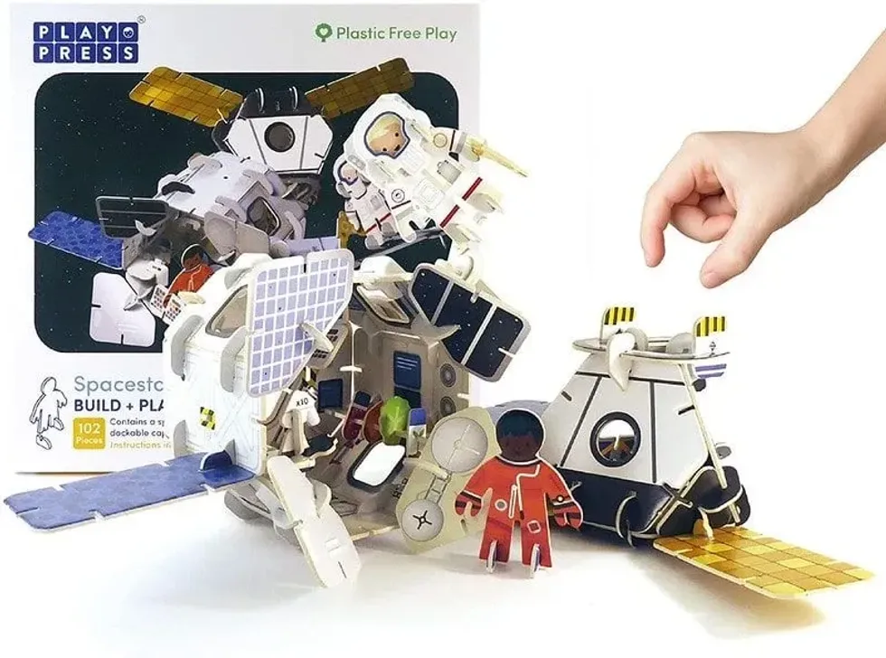 Space Station Play Set - Playpress