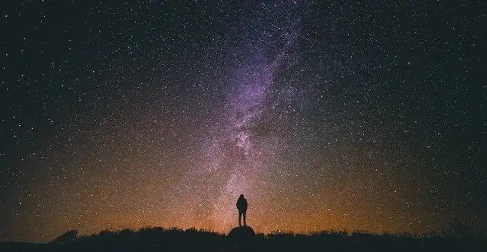 Stars are nothing but ornaments for the sky. 