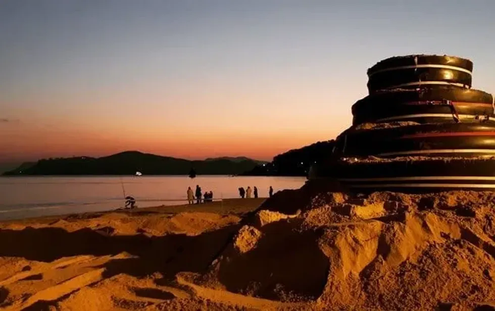 Such historic monuments and sites in Kaesong have contributed to the place being recognized as a world heritage site.
