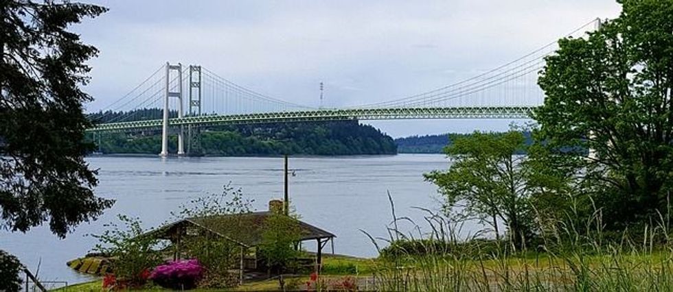 Tacoma Narrows Bridge facts are fun to learn.
