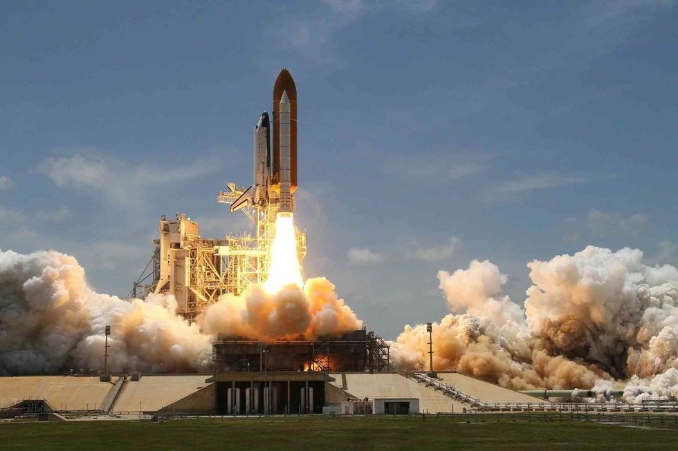 The astronaut Jemison became the first African American woman to travel to space.