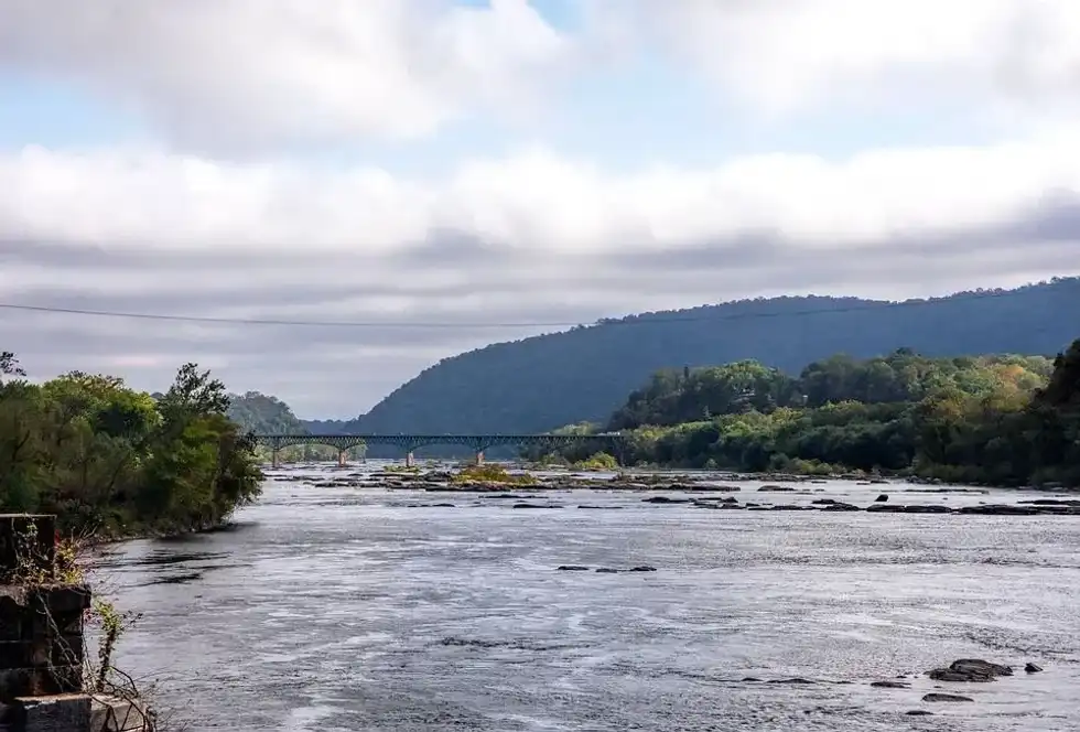 The foremost and most important fact among all other Potomac River facts is that it has a vast basin.