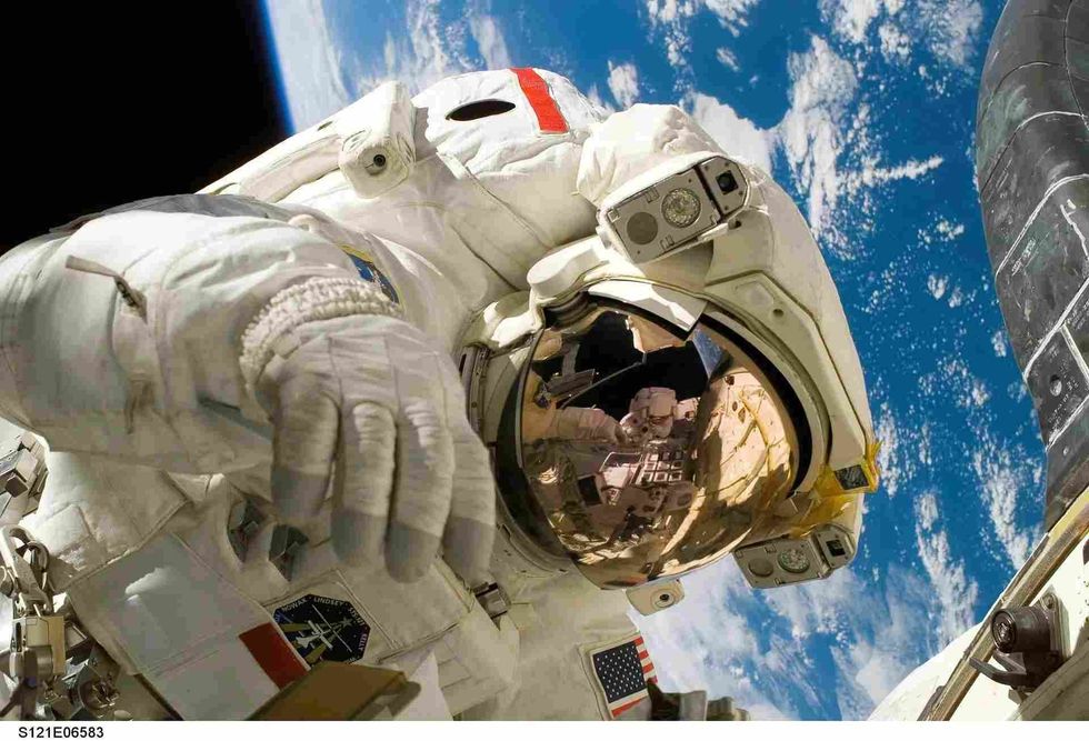 This Astronaut John Glenn biography includes information about his stint as an executive for Royal Crown Cola.