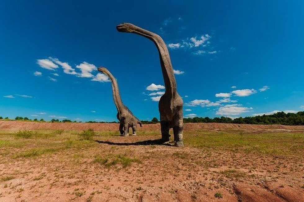 Titanosaurus facts will quench your search for knowledge on dinosaurs.